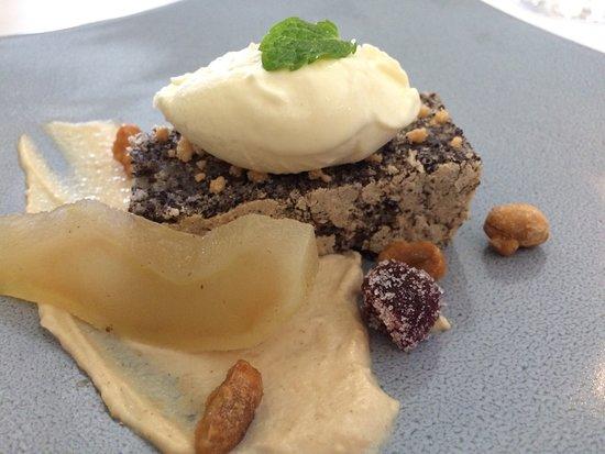 Csalogany 26 Etterem